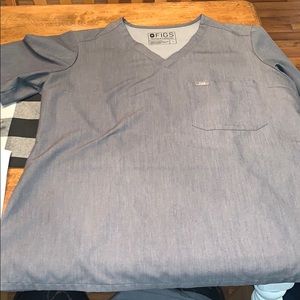 FIGS charcoal scrub top